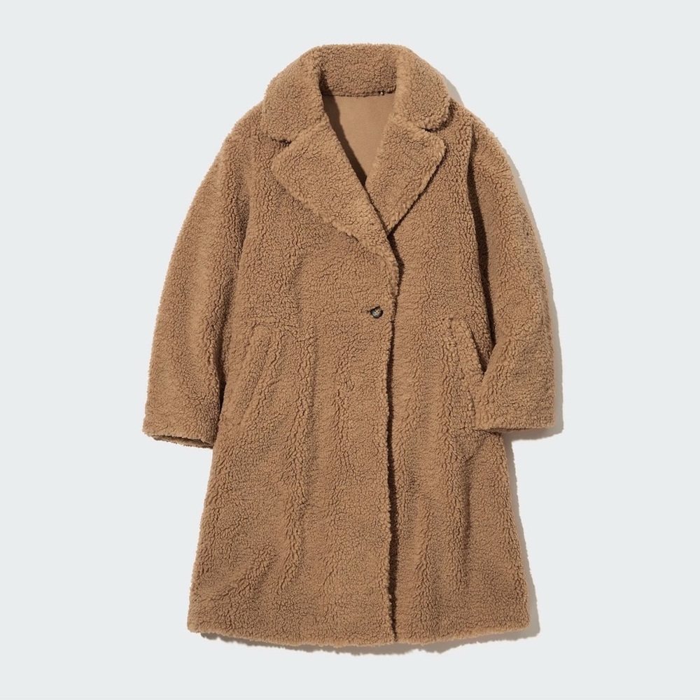 UNIQLO 

Windproof Outer Fleece Tailored Coat- Medium